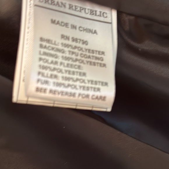 URBAN REPUBLIC Woman’s puffer- like jacket - Picture 5 of 8